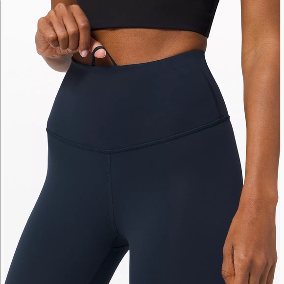 SOLD Lululemon | Wunder Train High-Rise Crop 21" - Picture 5 of 8
